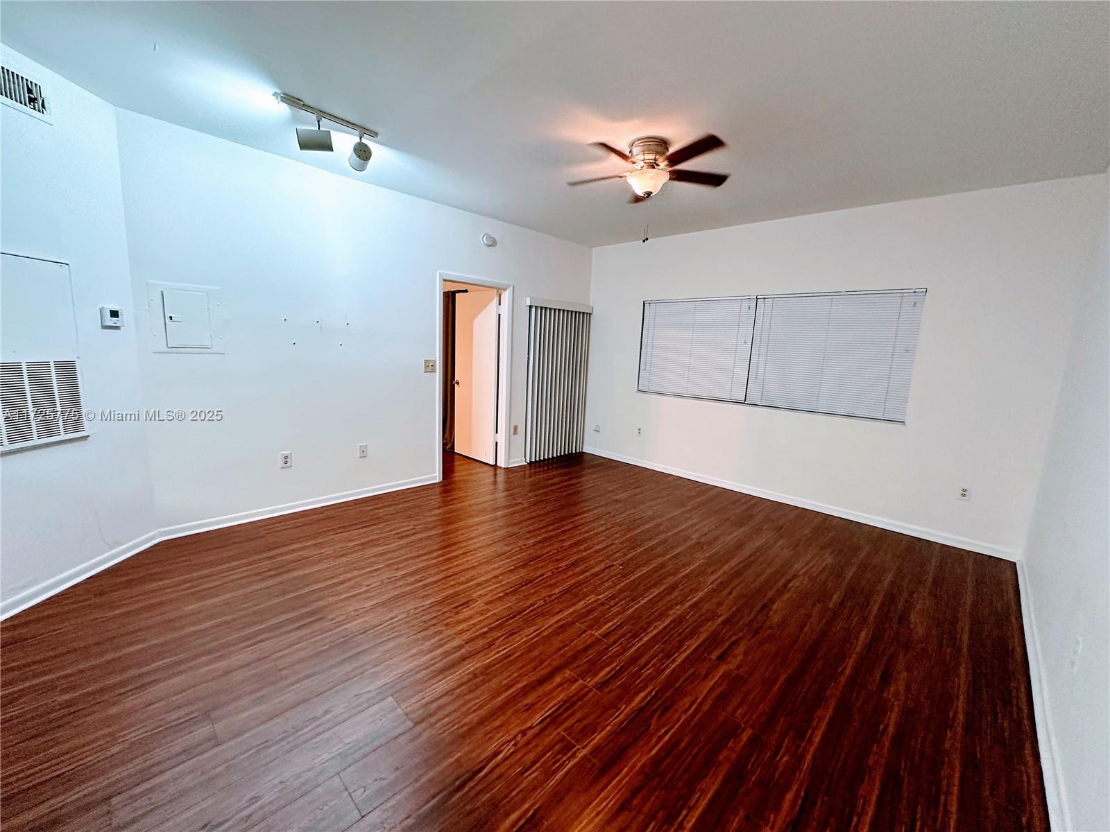 2445 SW 18th Ter # 204