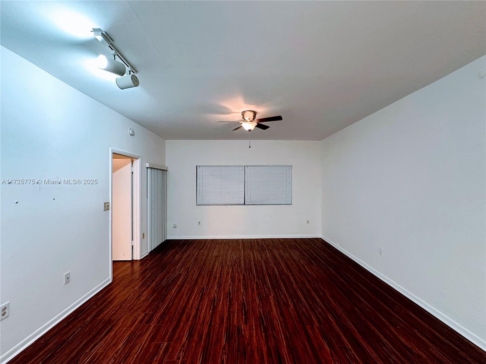 2445 SW 18th Ter # 204