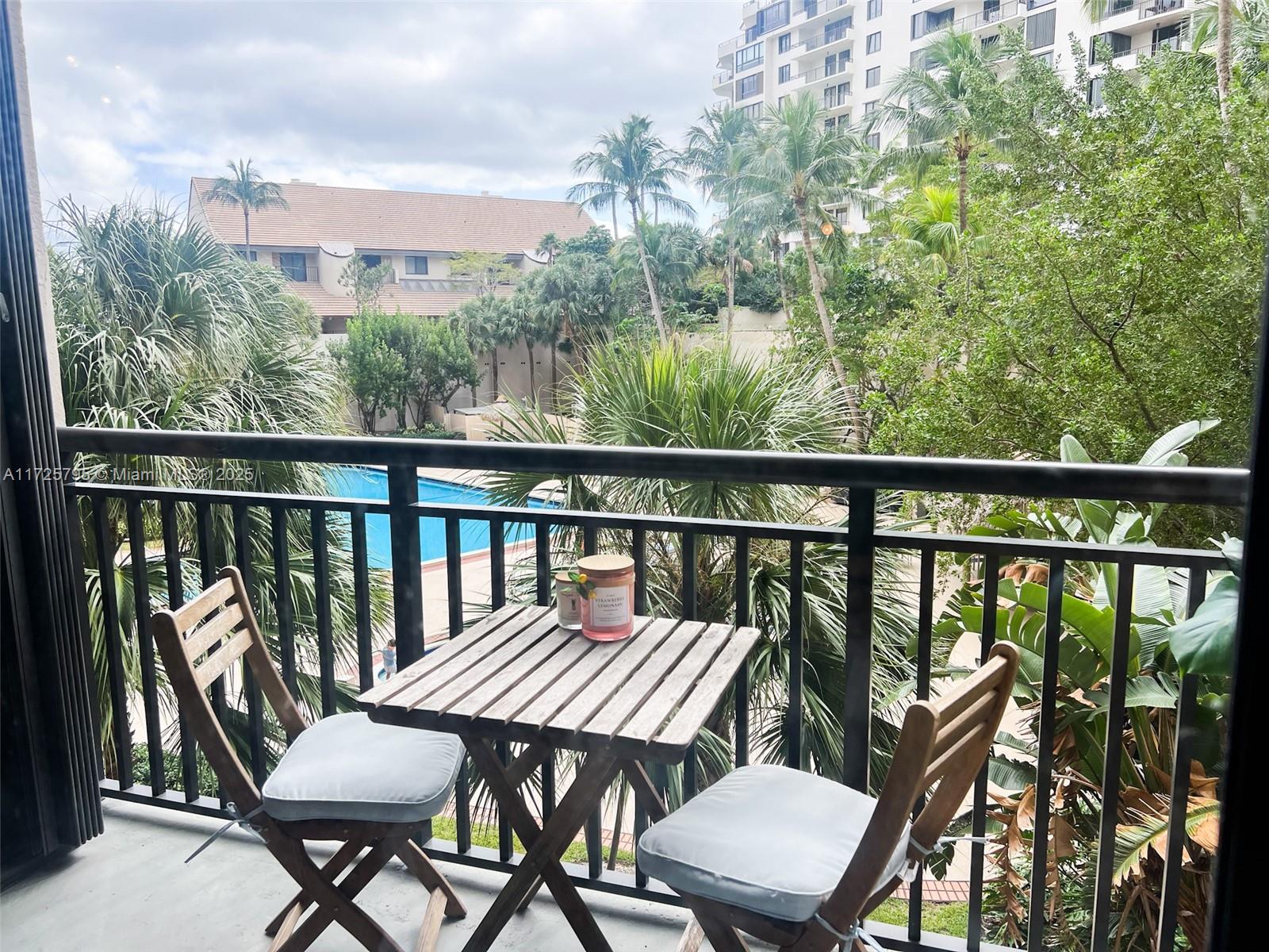 540 Brickell Key Dr # 303