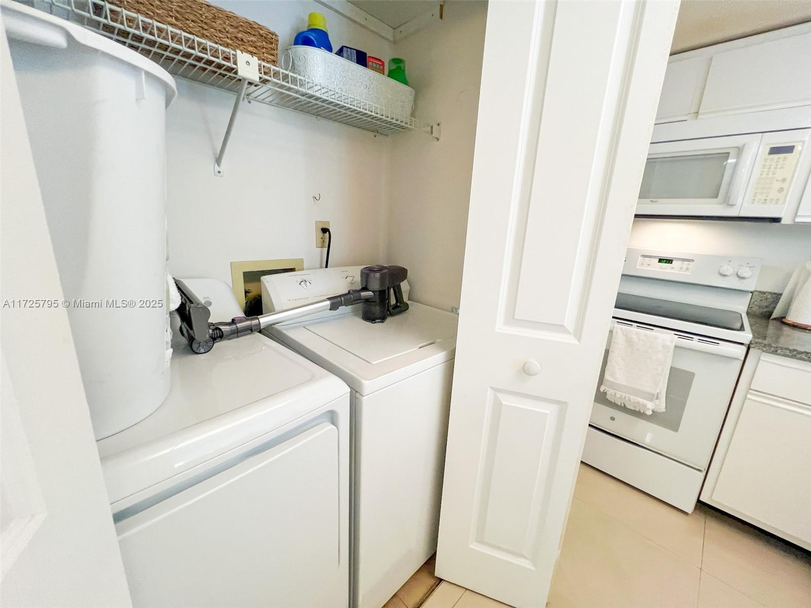 540 Brickell Key Dr # 303