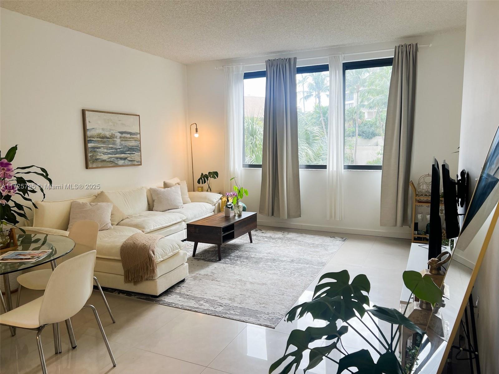 540 Brickell Key Dr # 303