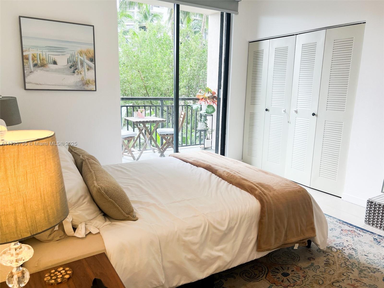 540 Brickell Key Dr # 303