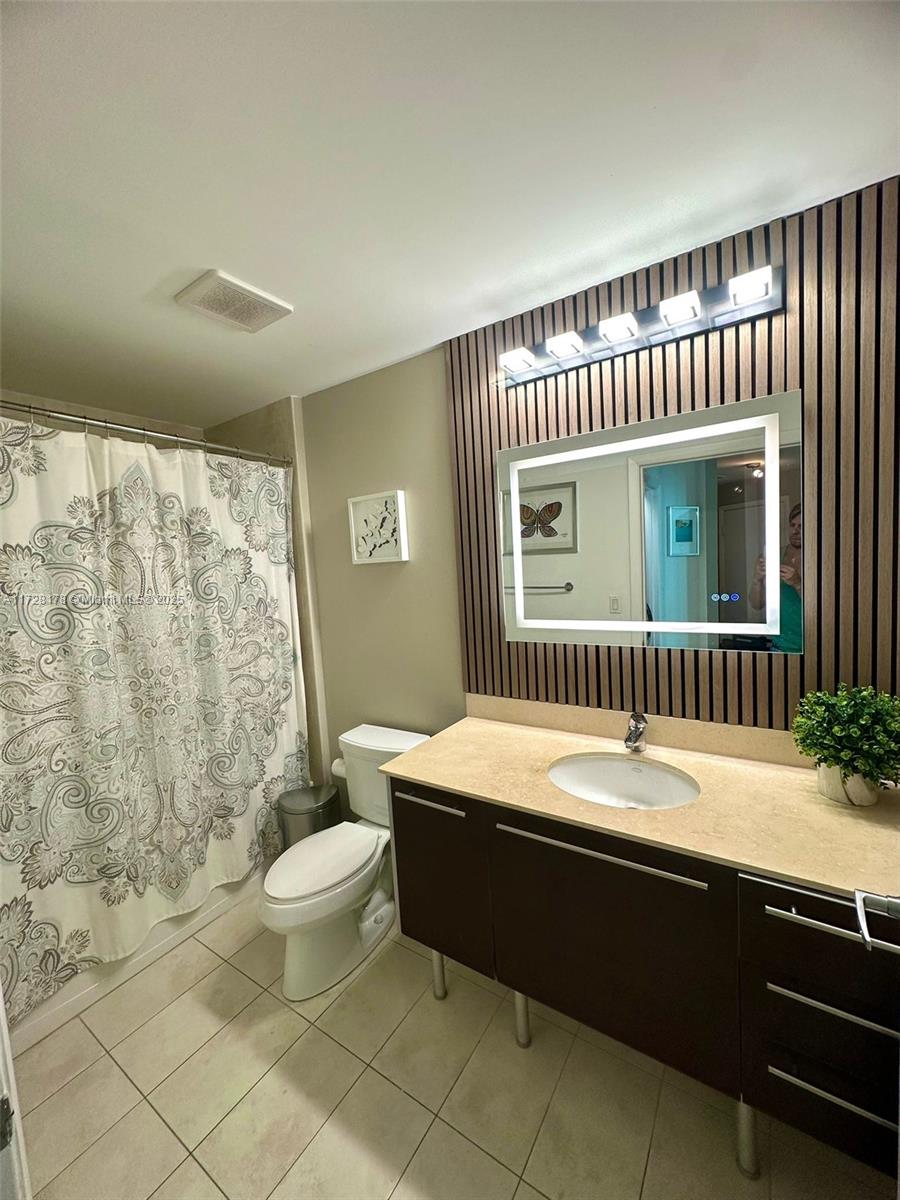 1900 N Bayshore Dr # 1505