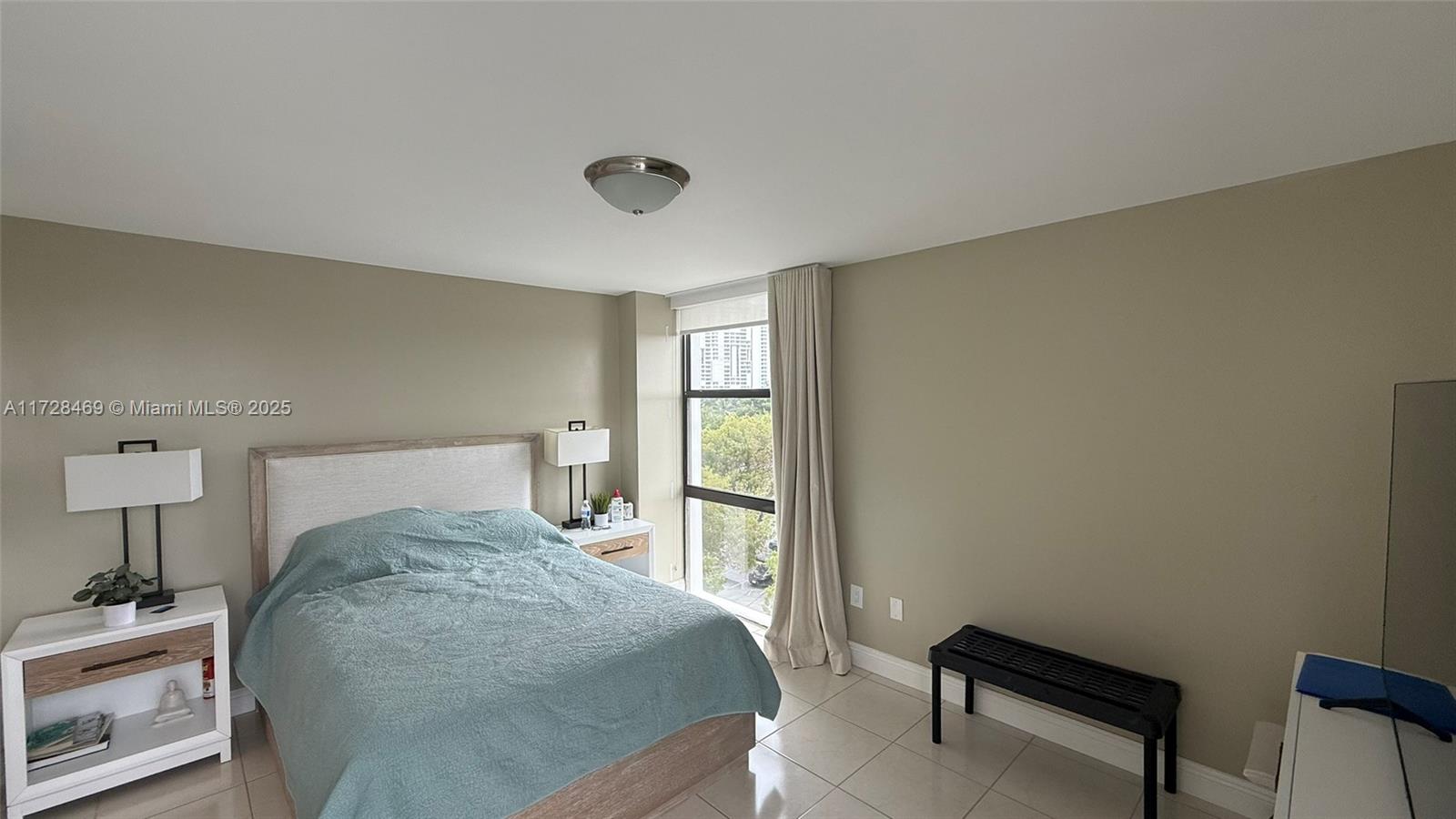 3625 N Country Club Dr # 509