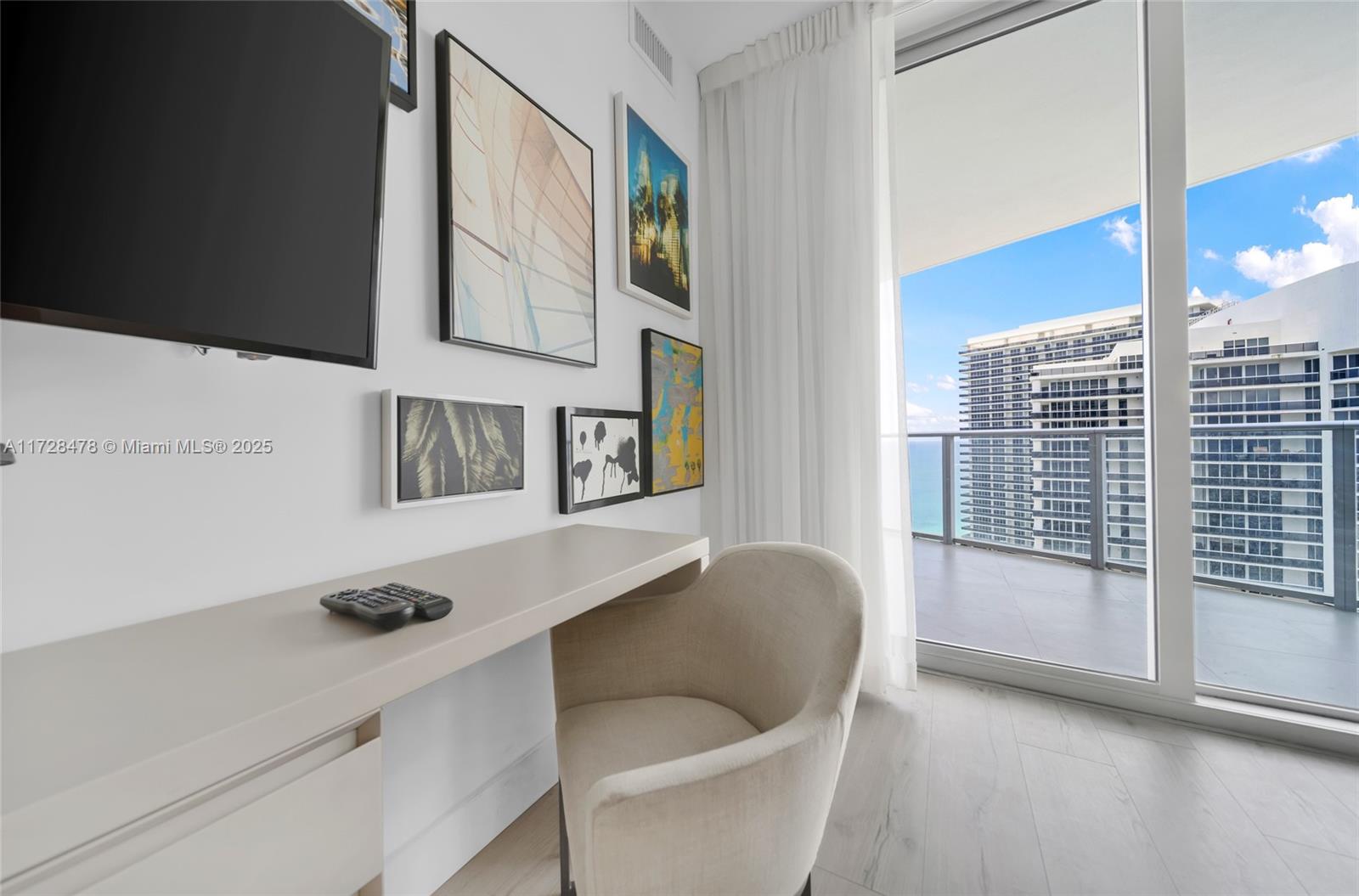4011 S Ocean Dr # 3679