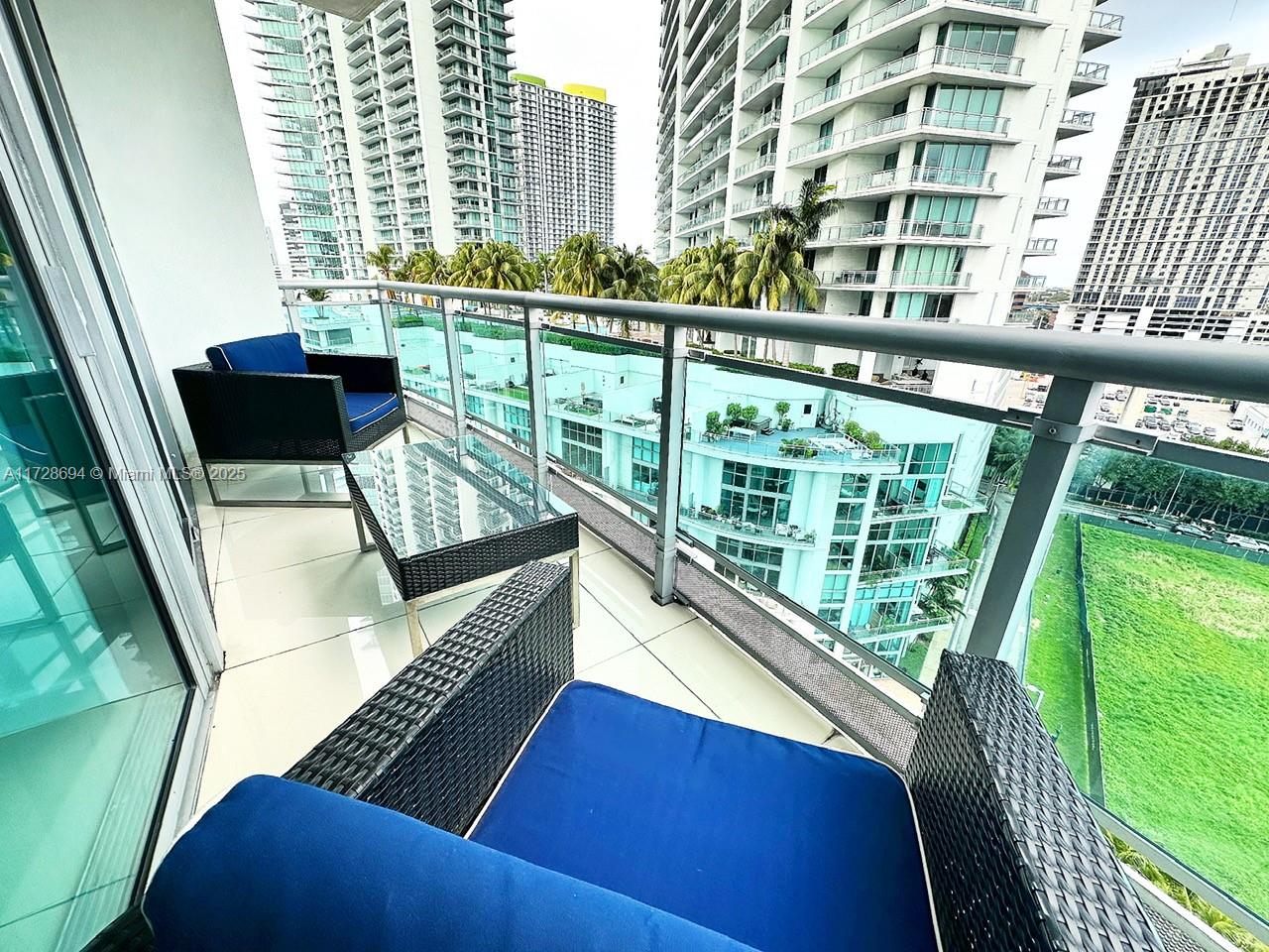 350 S Miami Ave Unit: 1215
