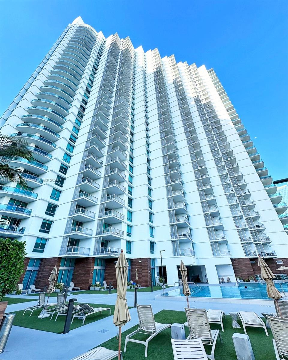 350 S Miami Ave Unit: 1215