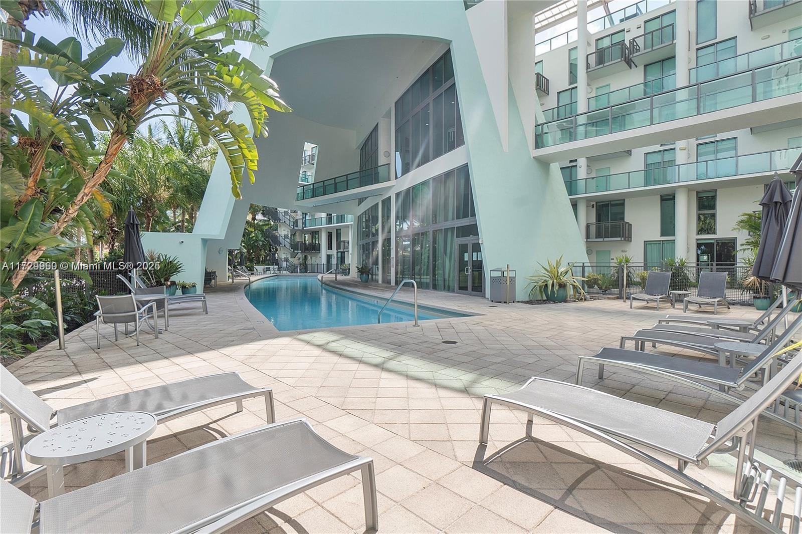 6000 Collins Ave # 505