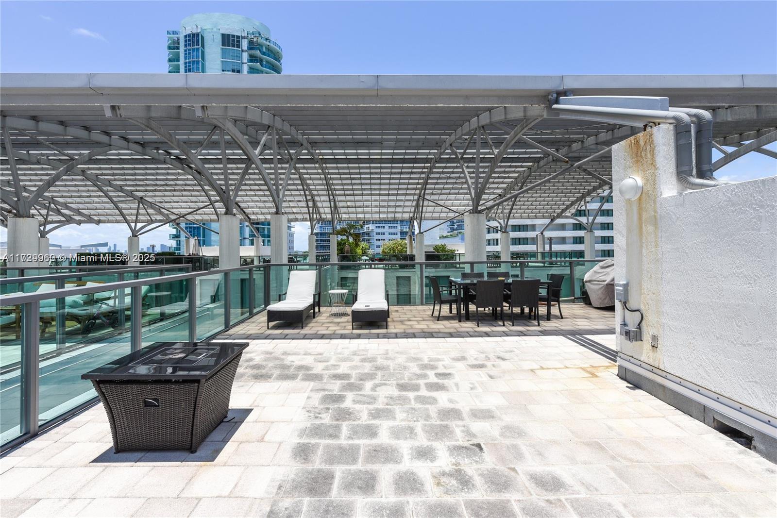 6000 Collins Ave # 505