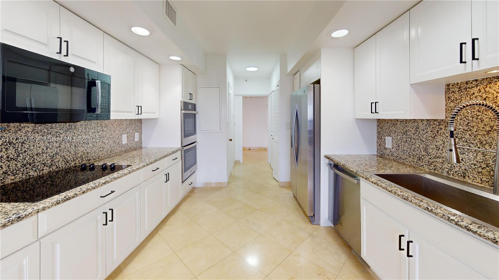 11113 Biscayne Blvd # 1252