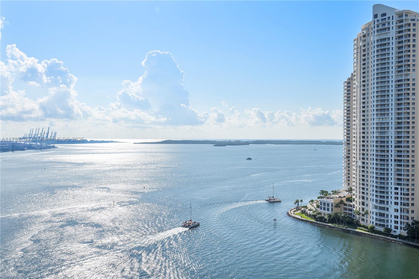 335 S Biscayne Blvd # 2207