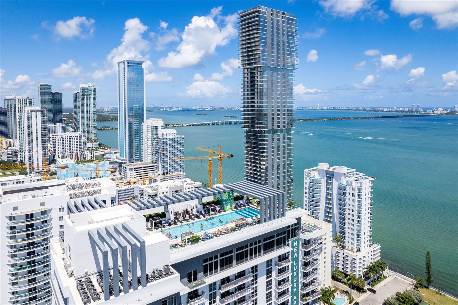 2150 N Bayshore Dr # 2608