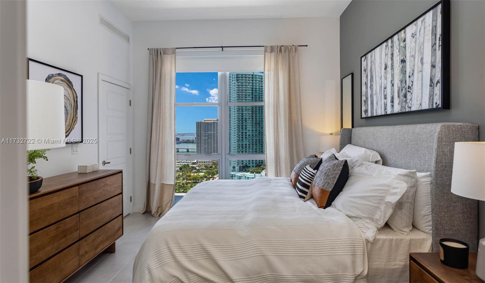 2150 N Bayshore Dr # 2608