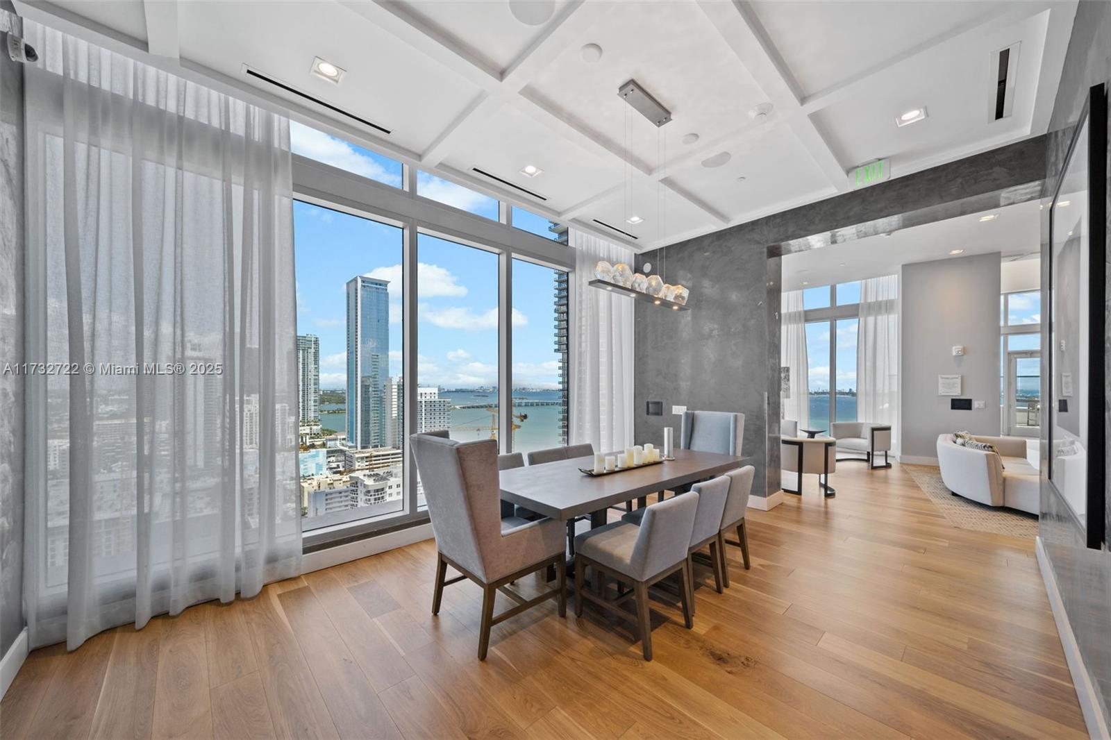 2150 N Bayshore Dr # 2608