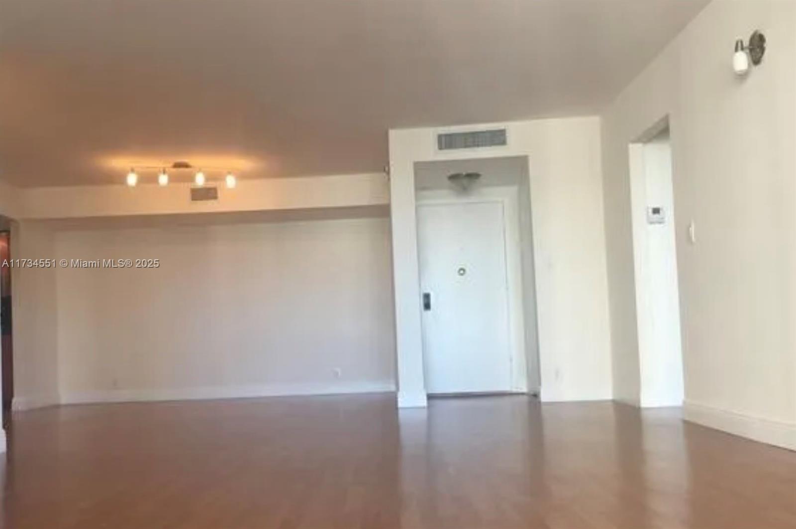 1121 Crandon Blvd # E904