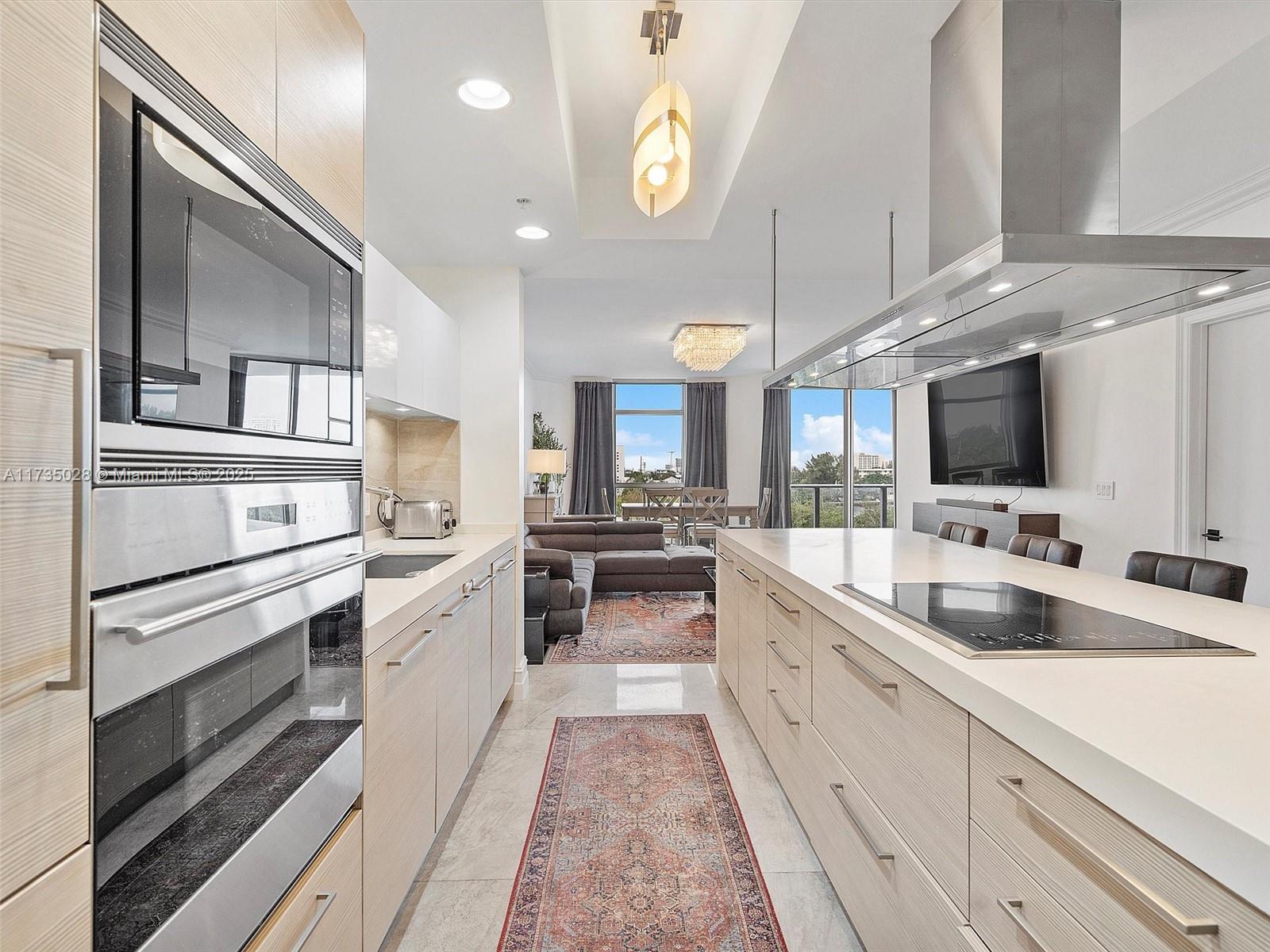 17301 Biscayne Blvd # 506