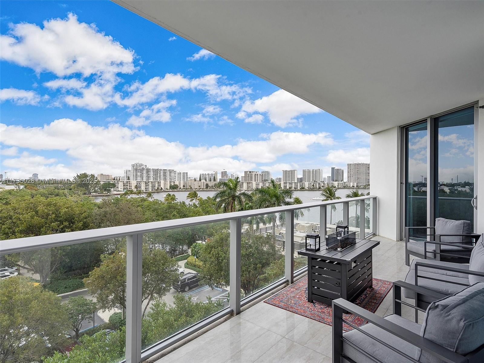 17301 Biscayne Blvd # 506