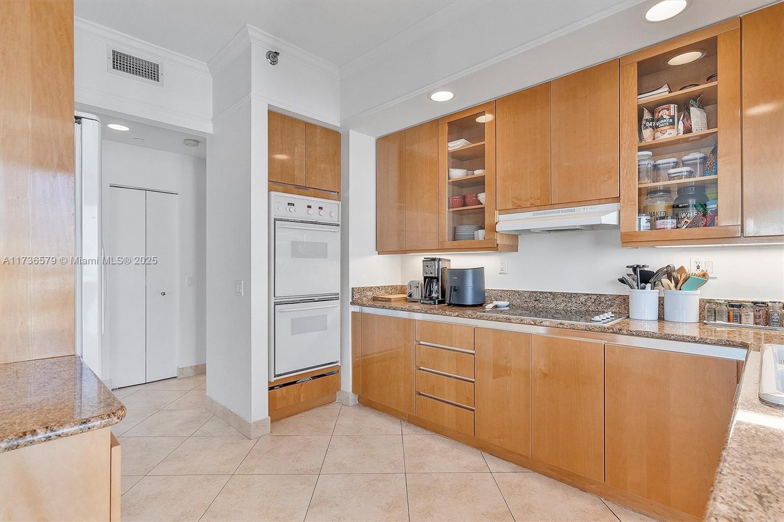 21150 Point Pl # 3105 Unit: PH 3105