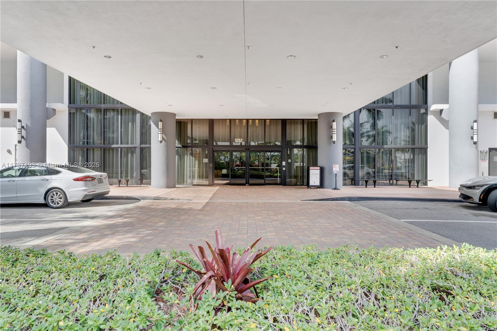 5252 NW 85th Ave # 1404