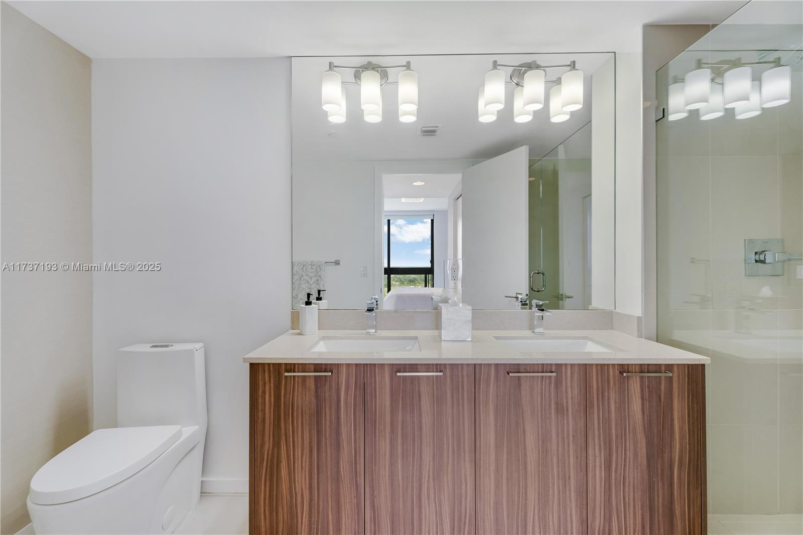 5252 NW 85th Ave # 1404