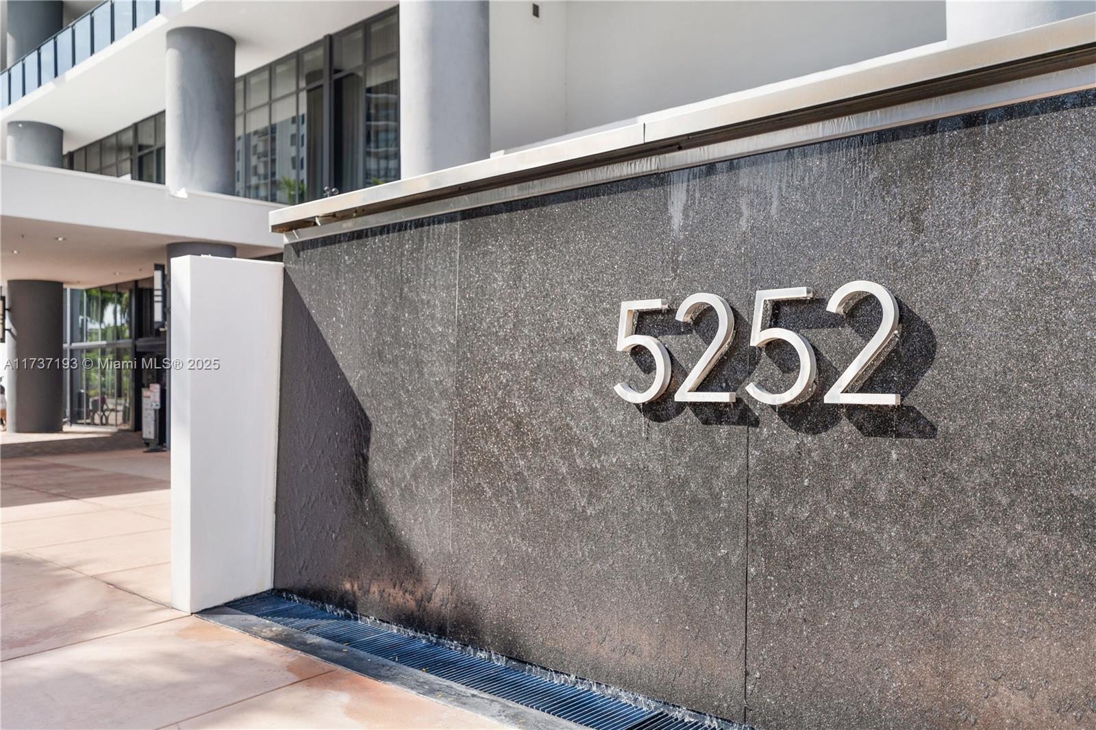 5252 NW 85th Ave # 1404