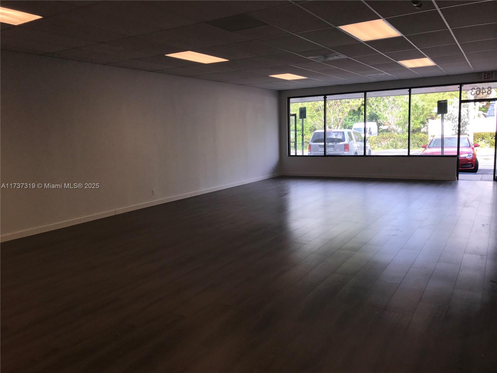 8465 W Oakland Park Blvd # 8465
