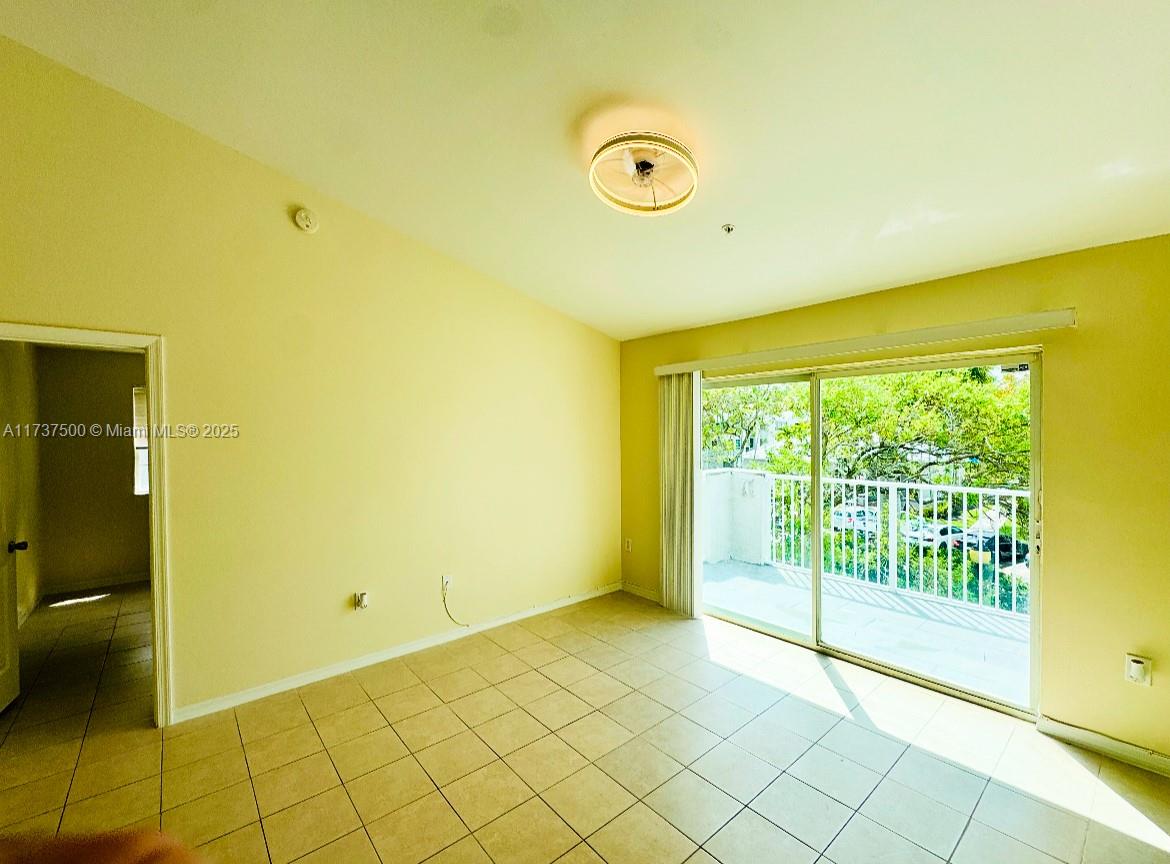 11145 SW 6th St # 303