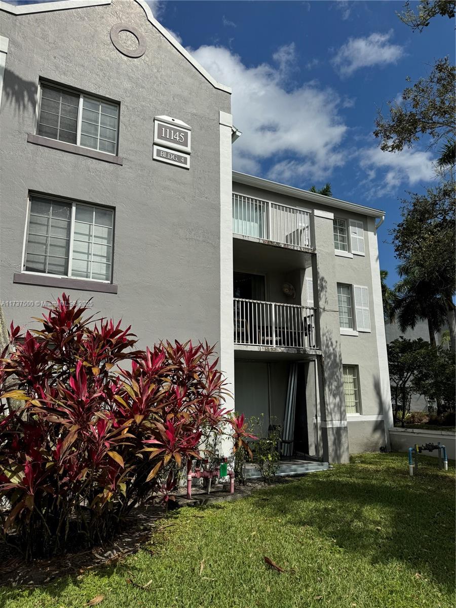 11145 SW 6th St # 303