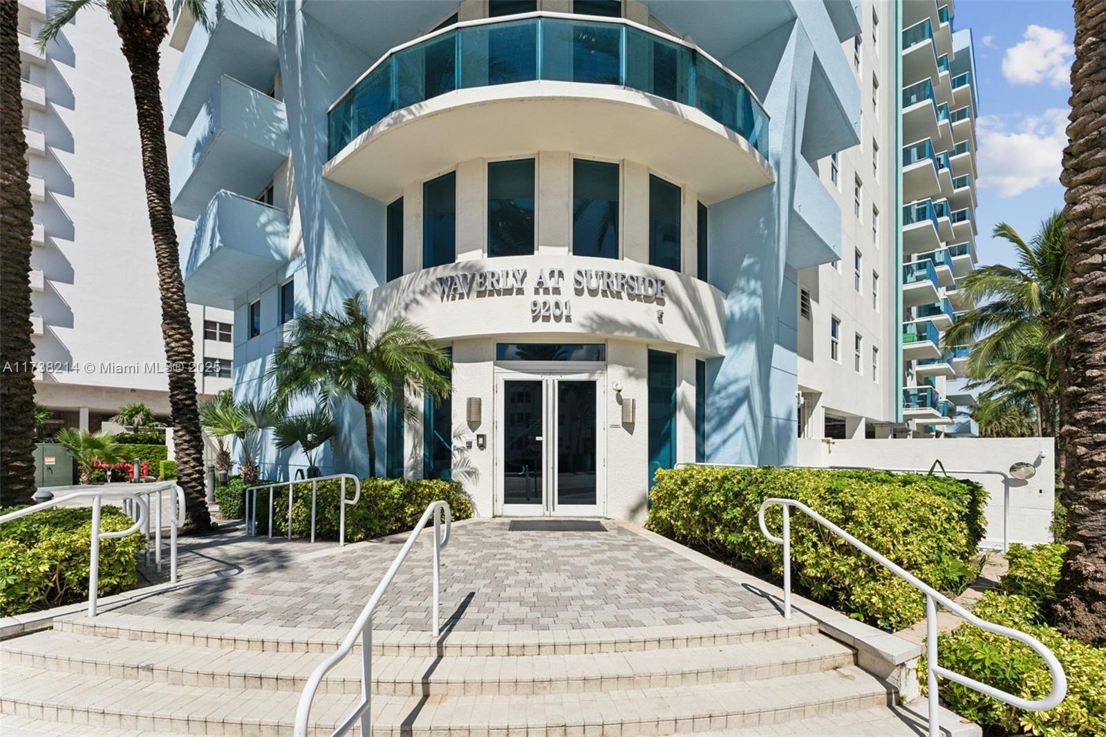 9201 Collins Ave # 821