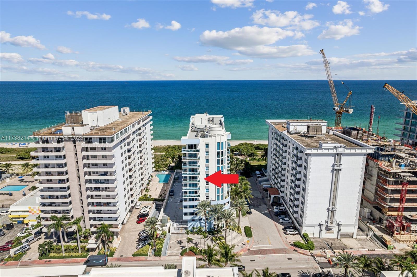 9201 Collins Ave # 821