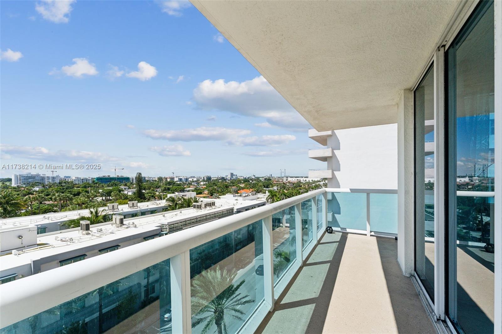 9201 Collins Ave # 821