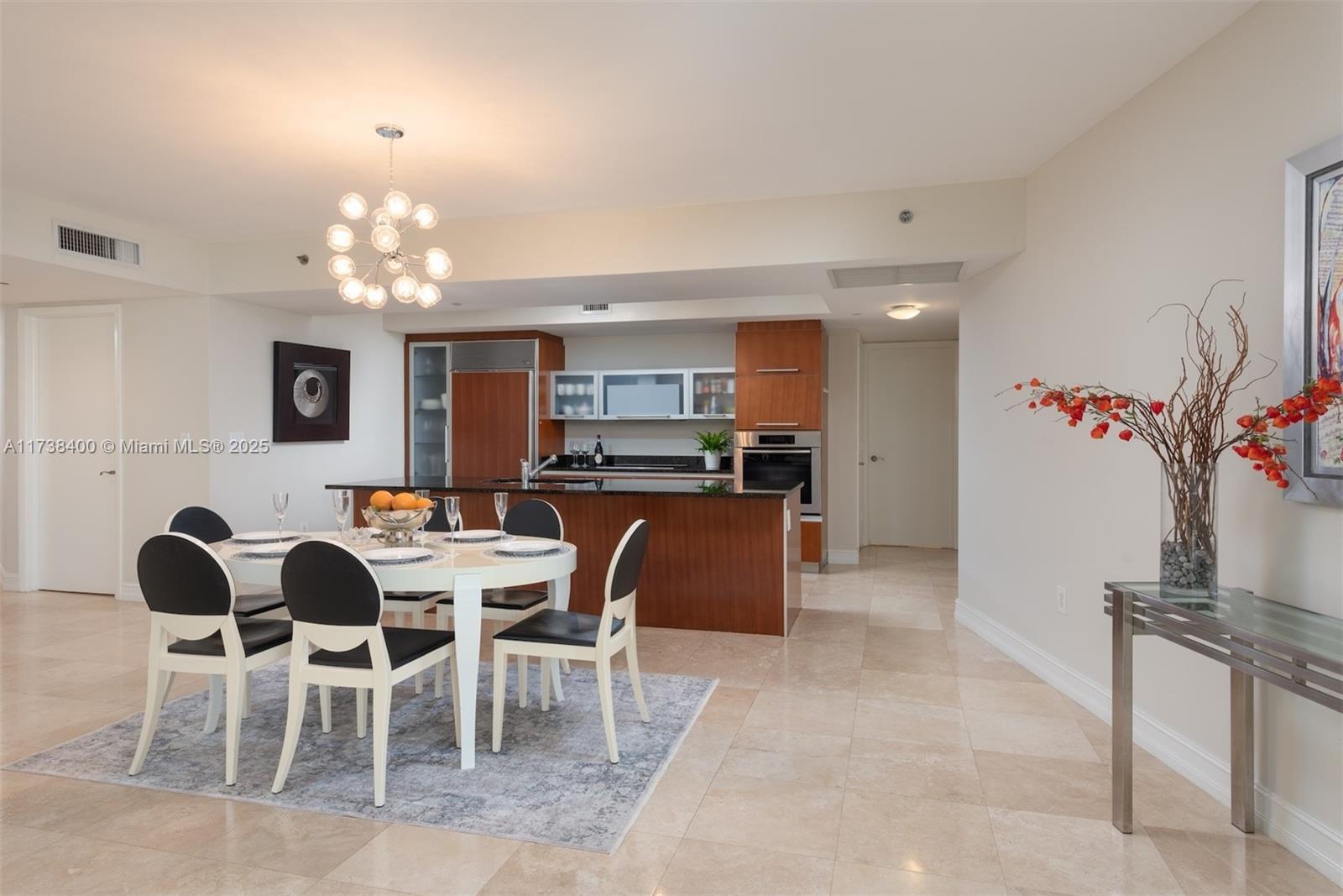 17201 Collins Ave # 1604