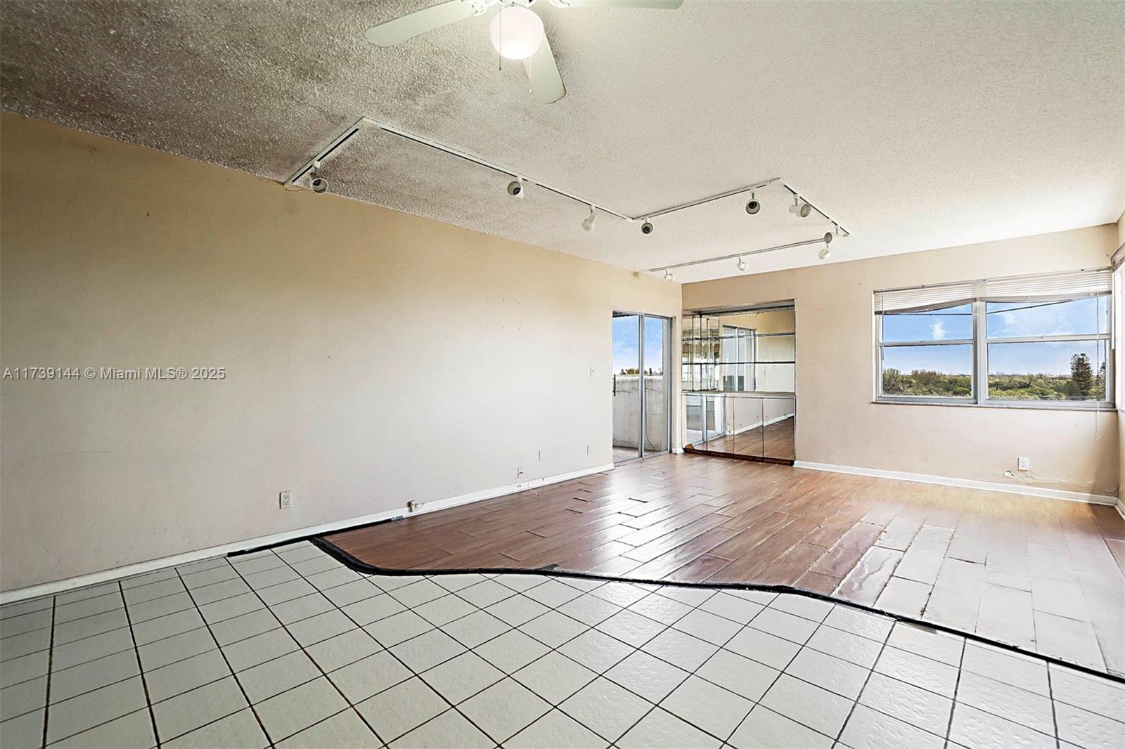 3301 Spanish Moss Ter # 904, Lauderhill Unit: 904