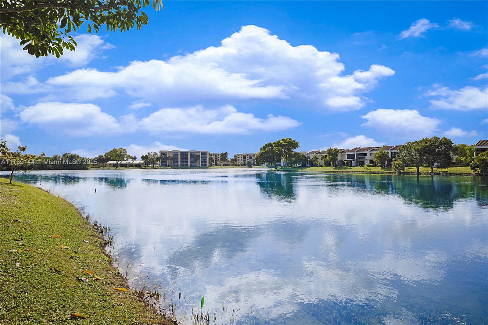 3301 Spanish Moss Ter # 904, Lauderhill Unit: 904