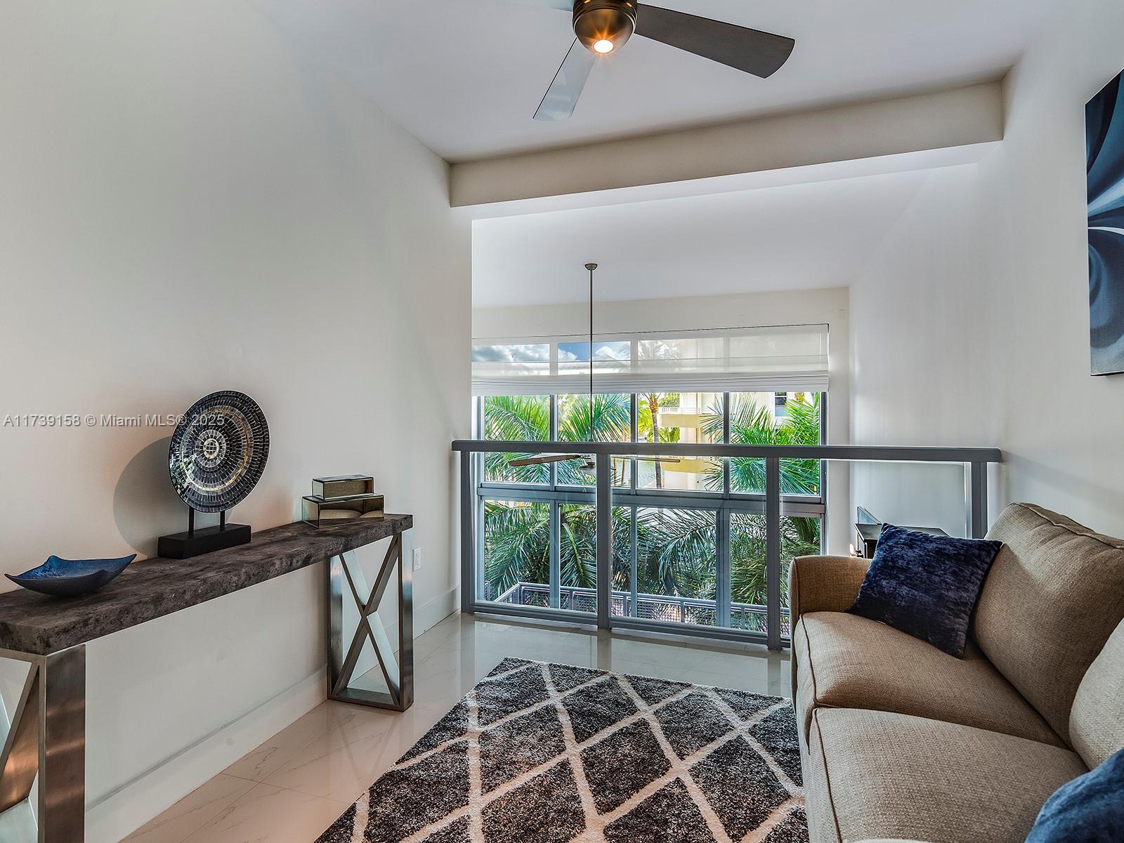 6000 Collins Ave # 346