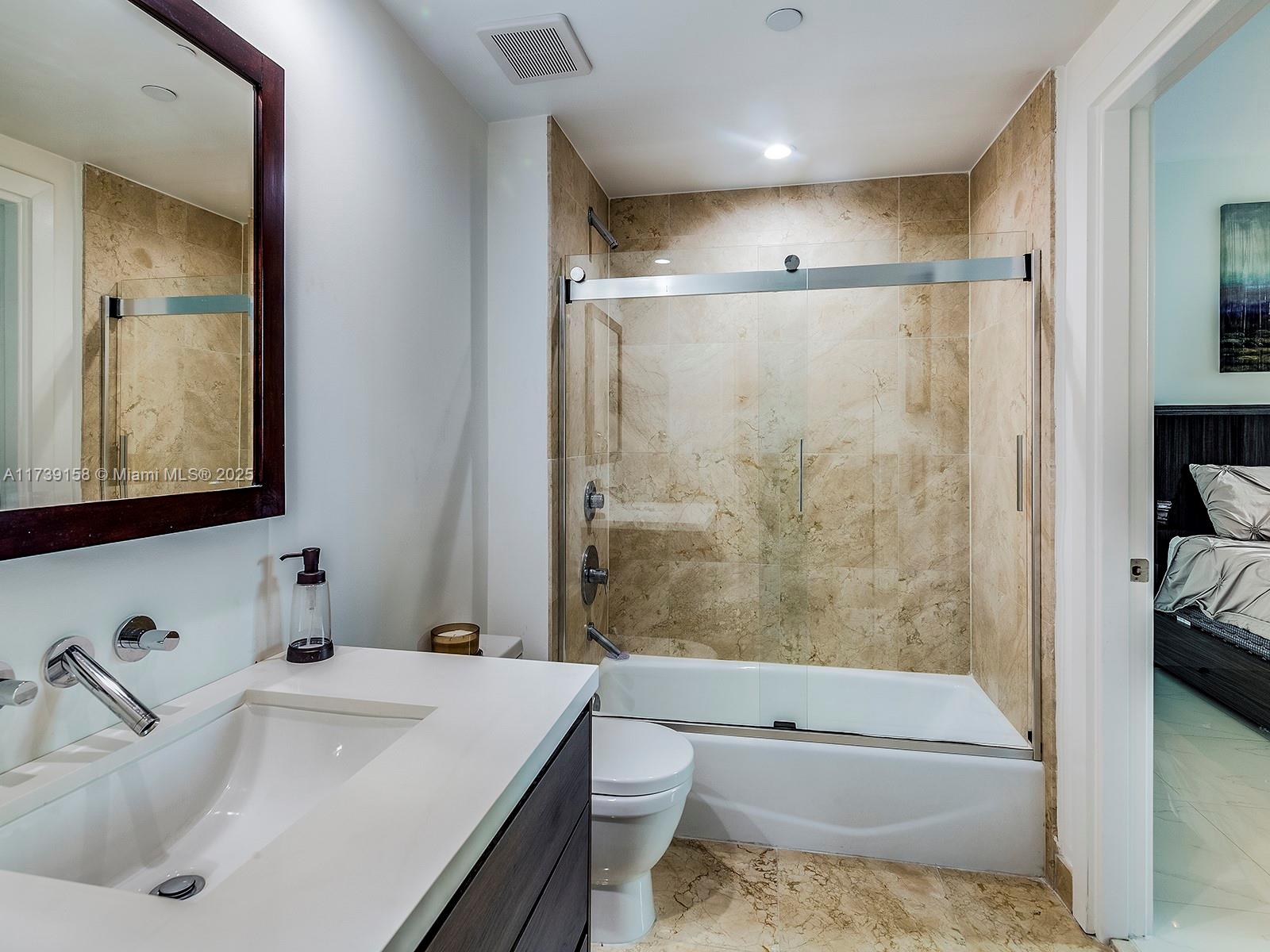 6000 Collins Ave # 346