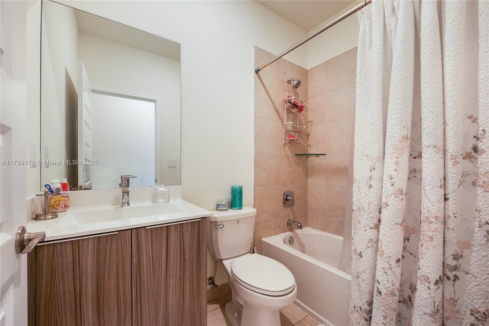 4915 NW 83rd Path # 0