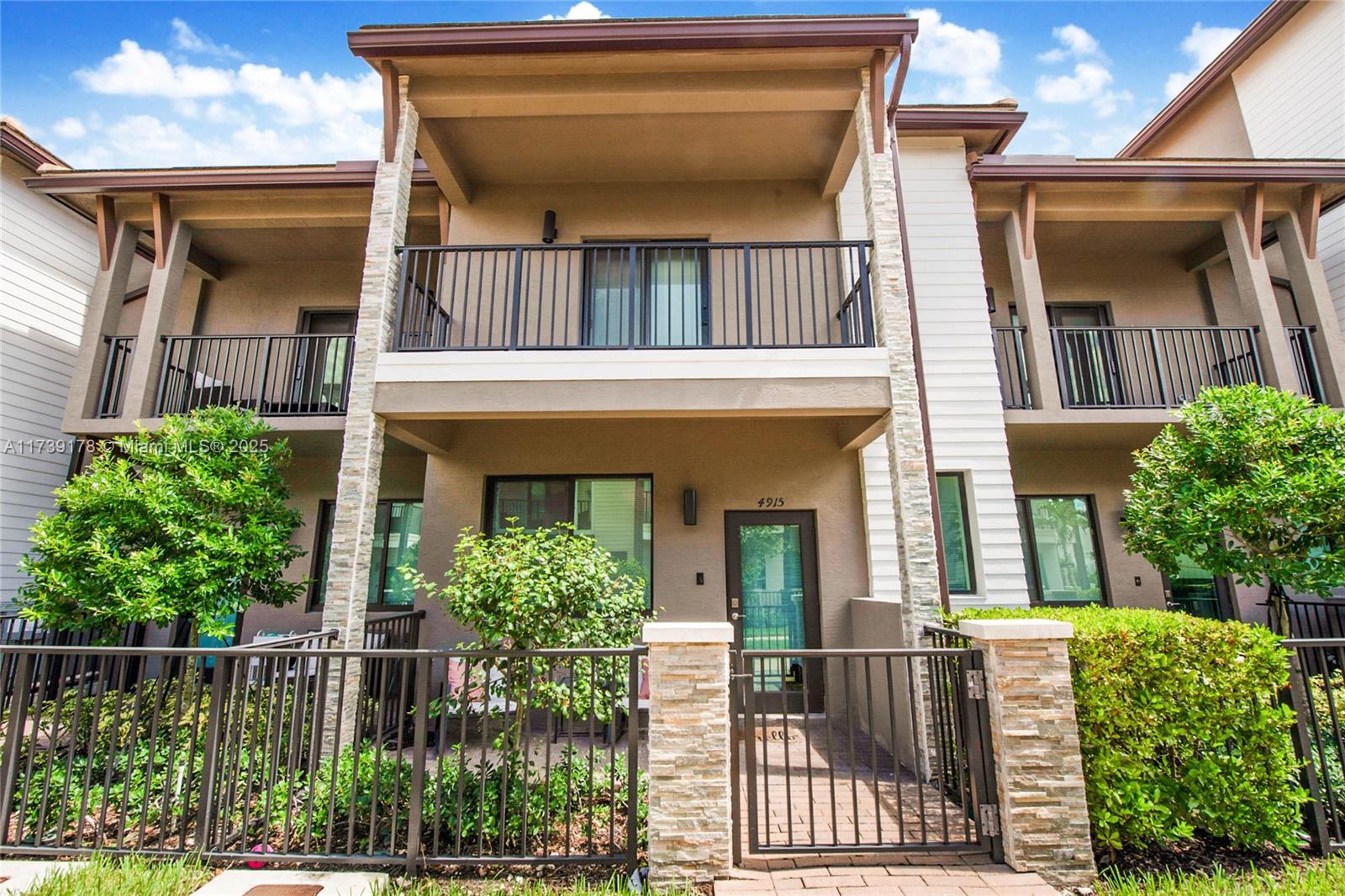 4915 NW 83rd Path # 0