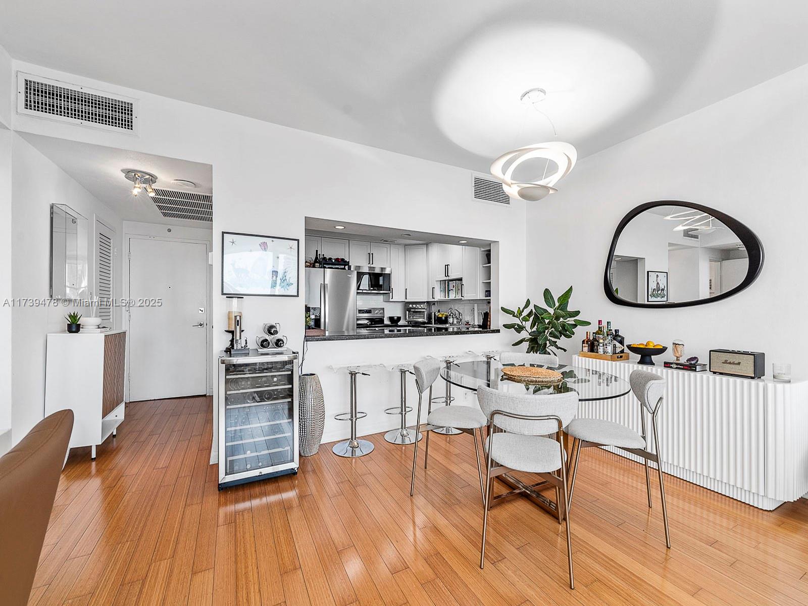 20 Island Ave # 910