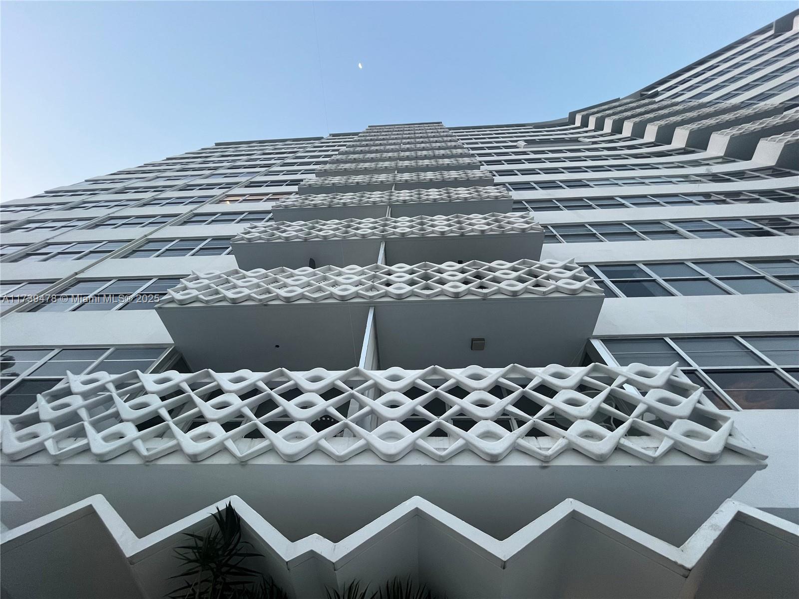 20 Island Ave # 910