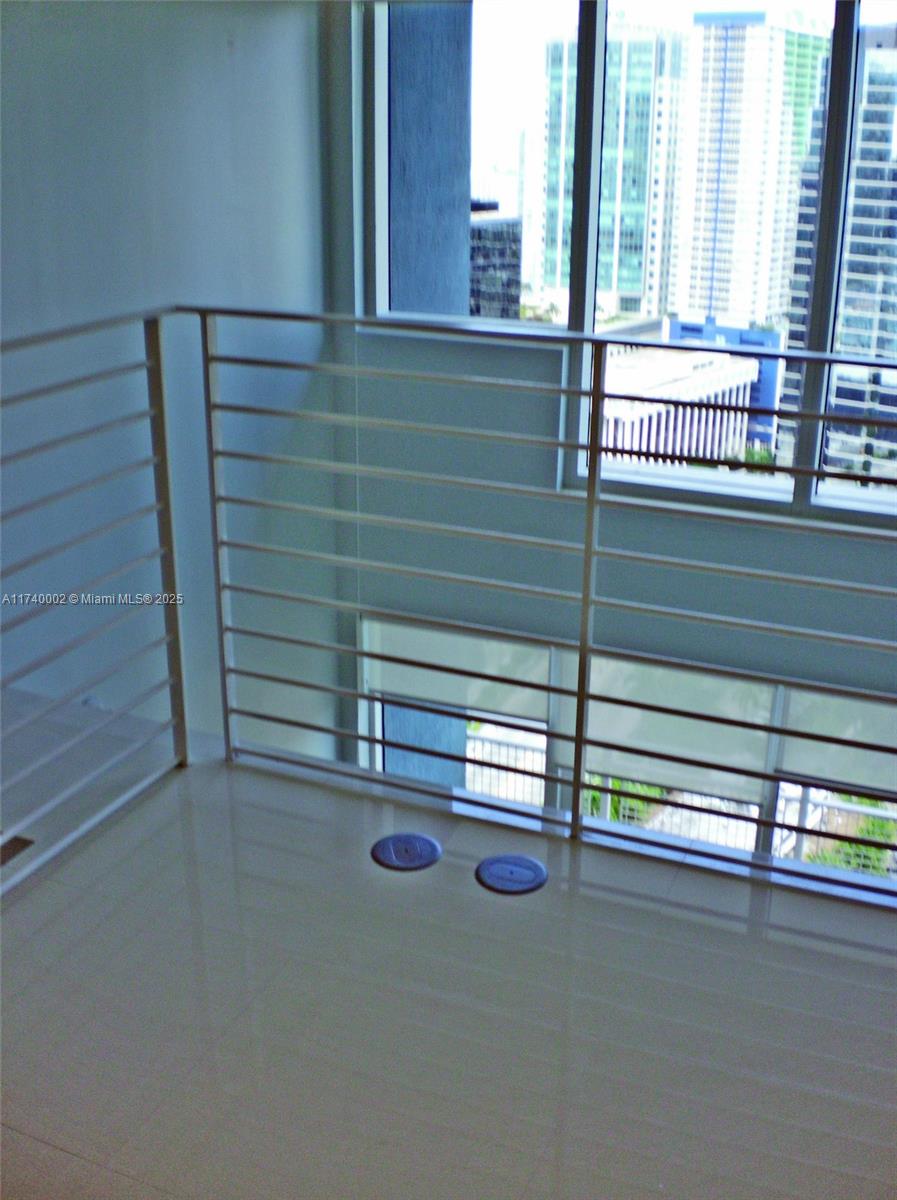 60 SW 13th St # 2414