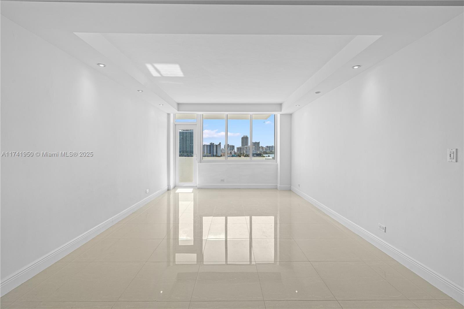 7441 Wayne Ave # 10K