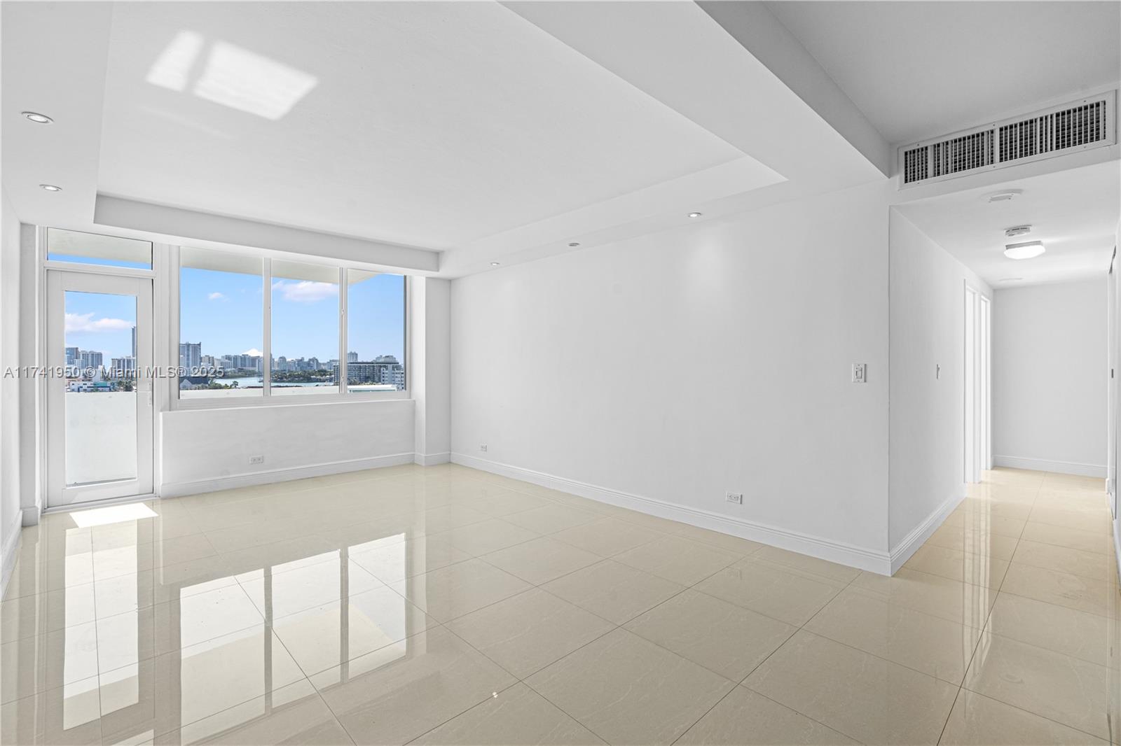 7441 Wayne Ave # 10K