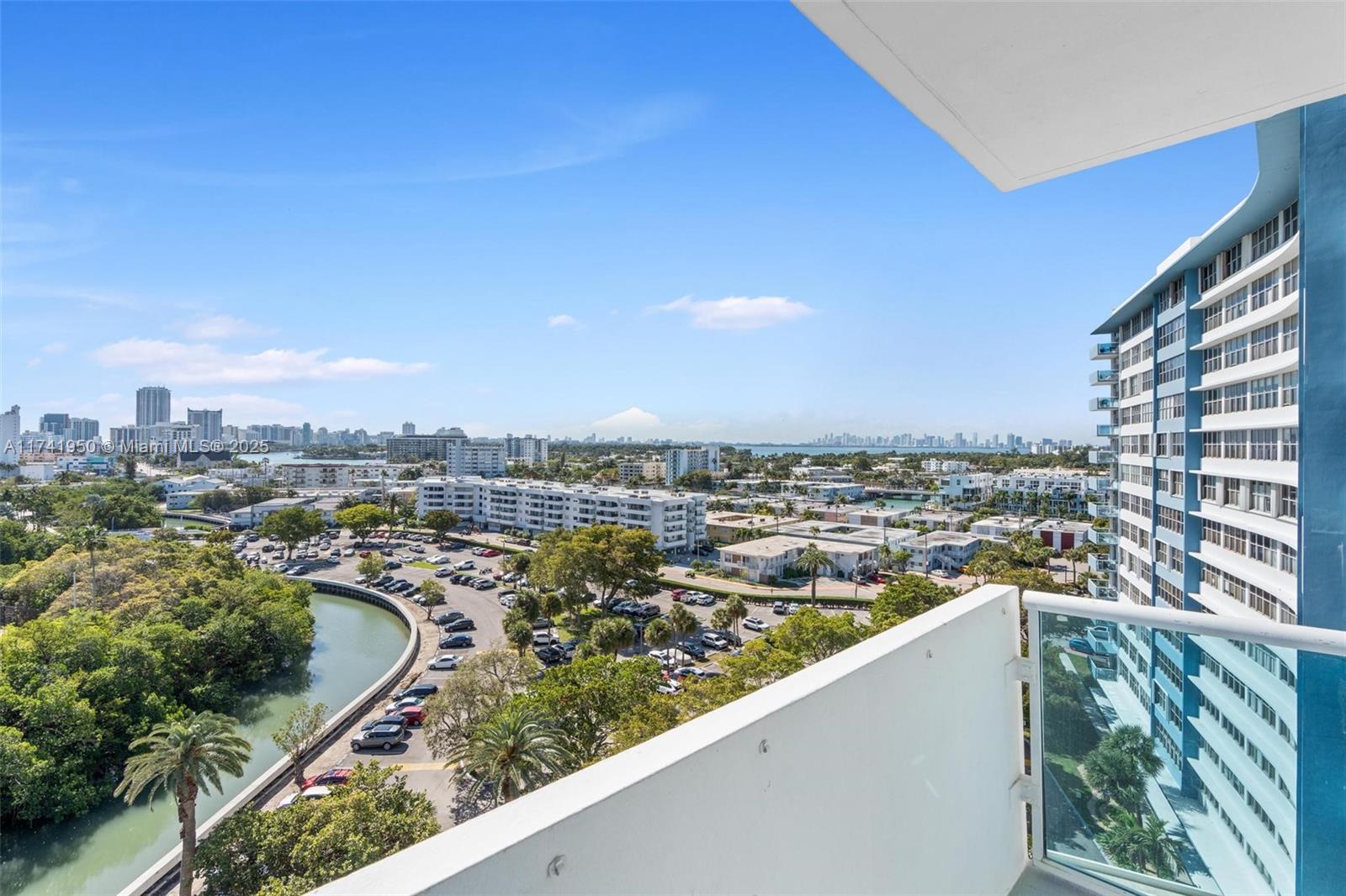 7441 Wayne Ave # 10K