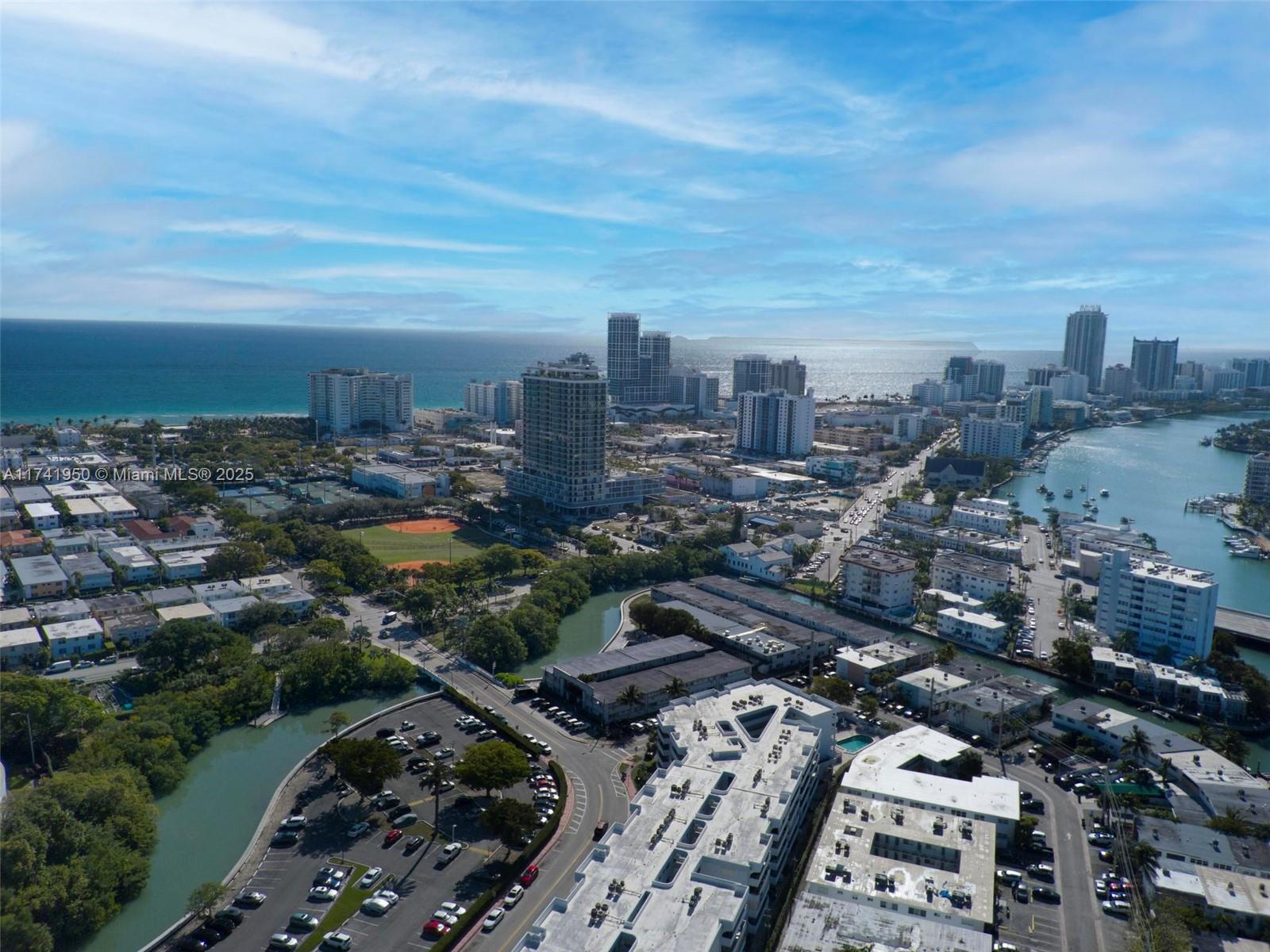 7441 Wayne Ave # 10K