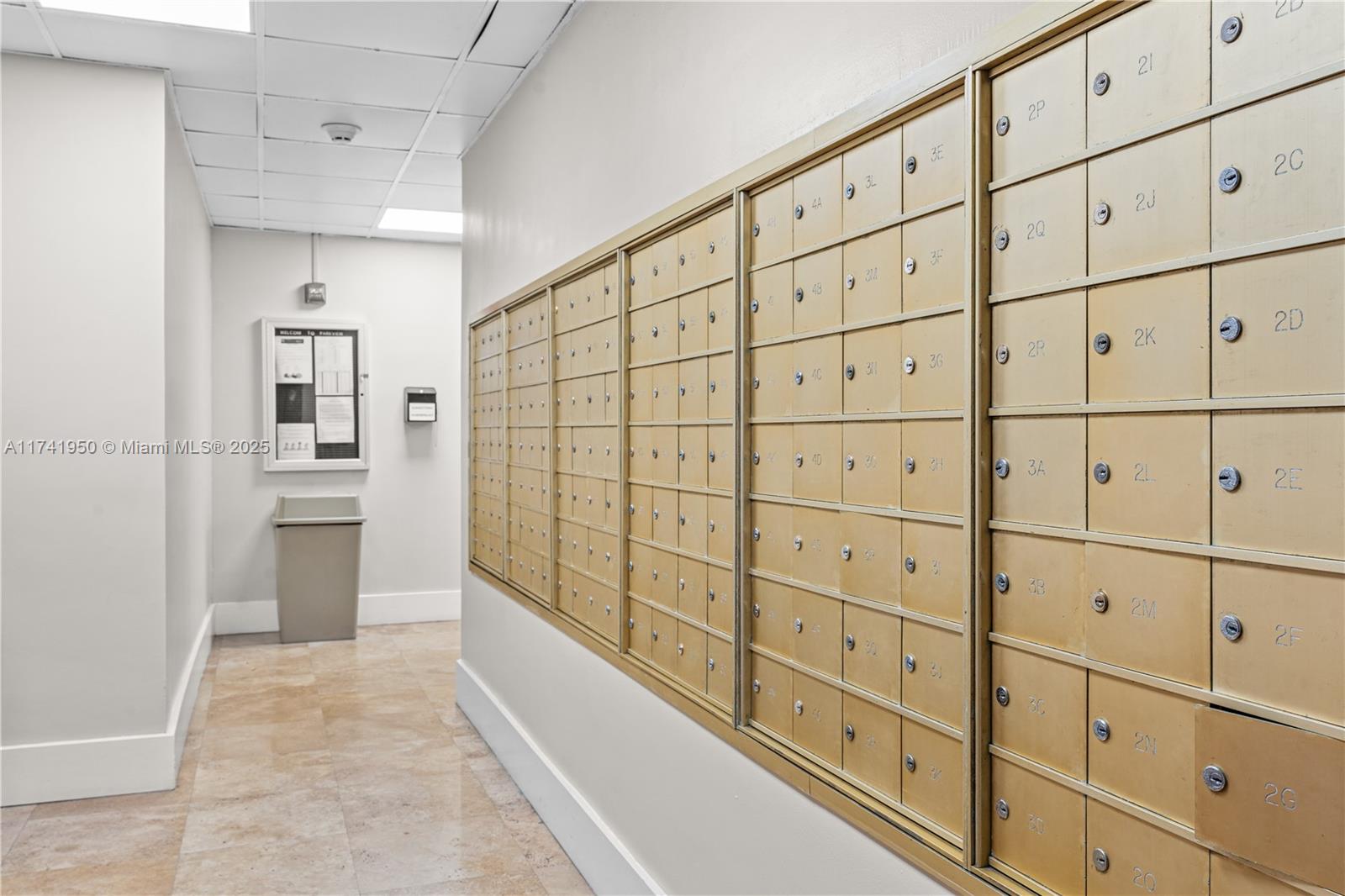 7441 Wayne Ave # 10K