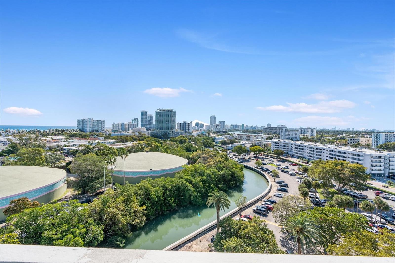 7441 Wayne Ave # 10K