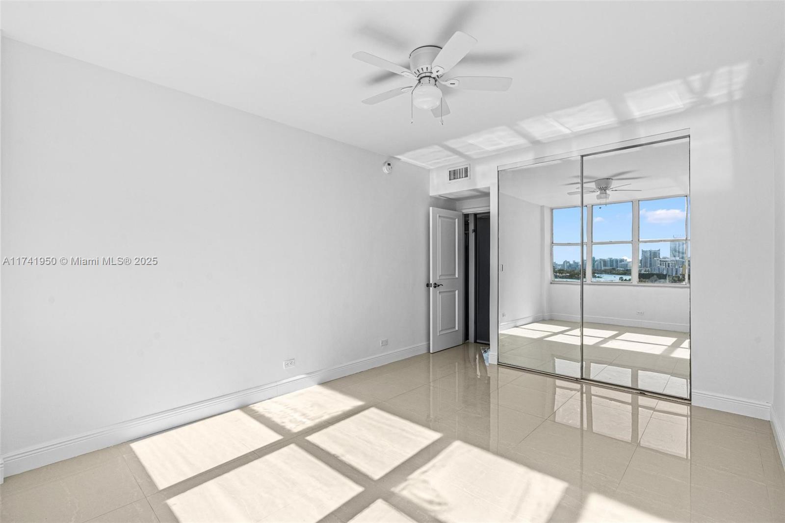 7441 Wayne Ave # 10K