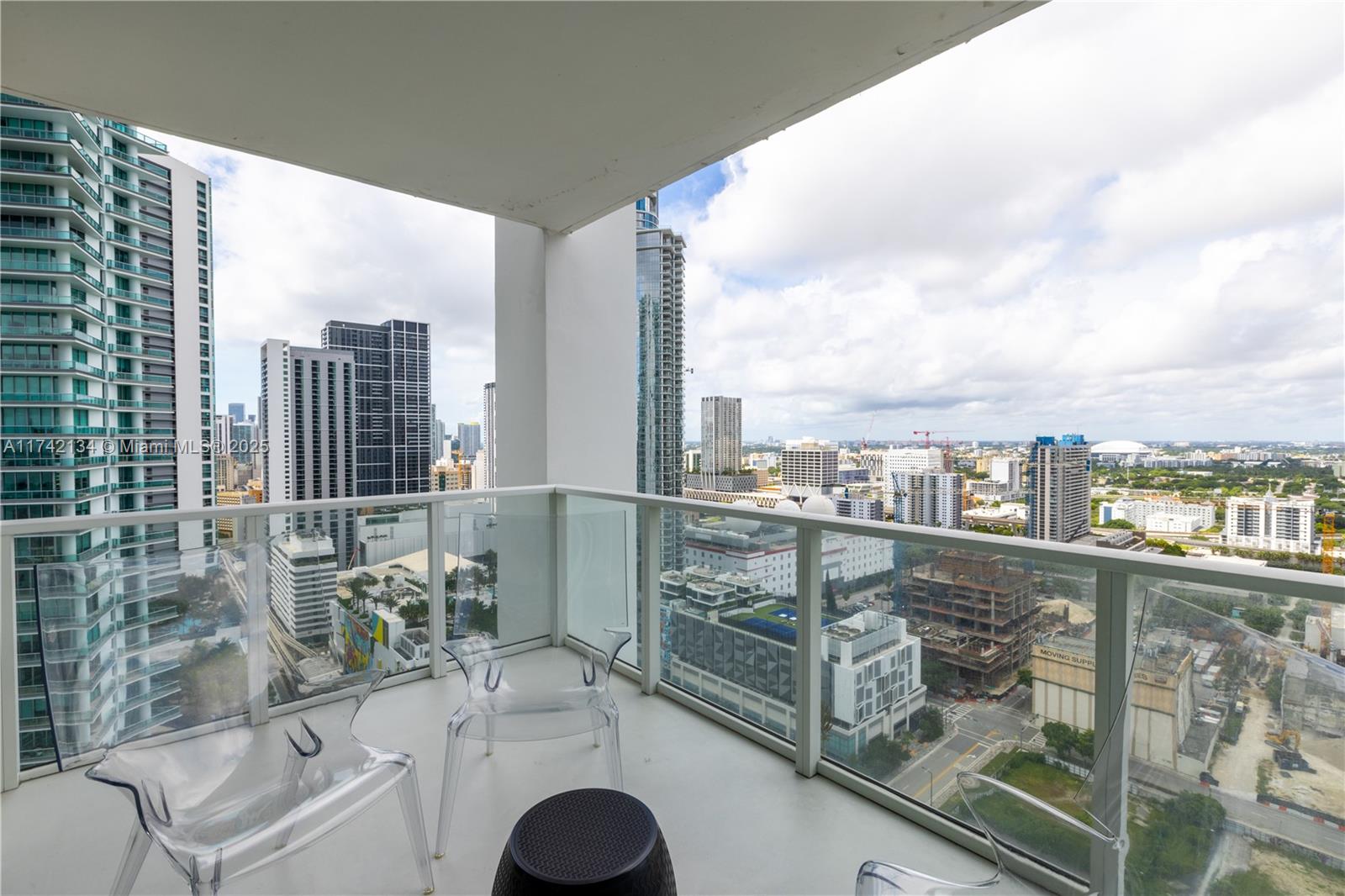 1040 Biscayne Blvd # 2807