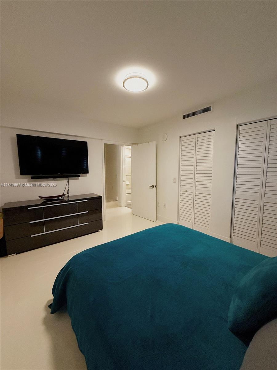 3180 SW 22nd Ter Unit: TLL1